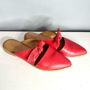 BUENO - Women’s, Bowery, Flat, Red / Coral, Leather, Mules, Bow Detail, Size 39
